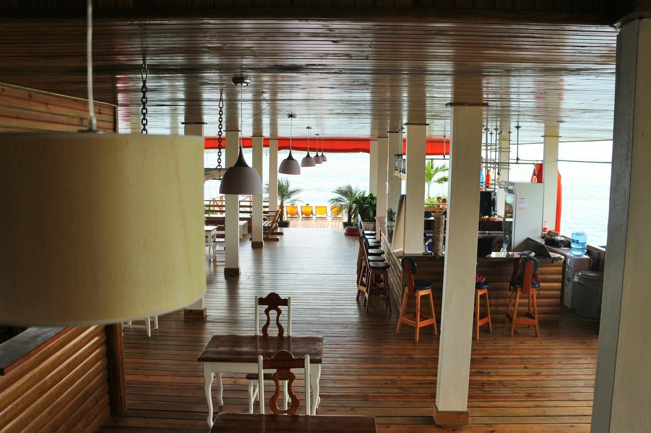 Hostel Mamallena Bocas Del Toro (Adults Only) ภายนอก รูปภาพ