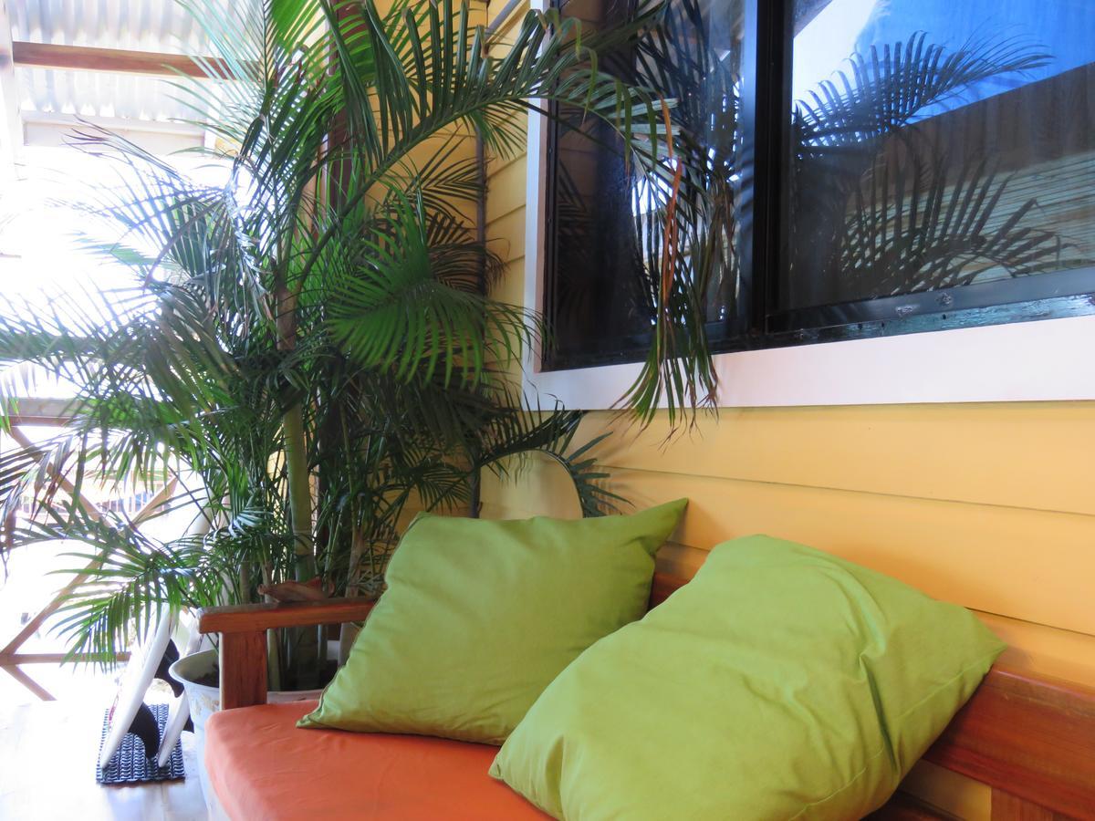Hostel Mamallena Bocas Del Toro (Adults Only) ภายนอก รูปภาพ