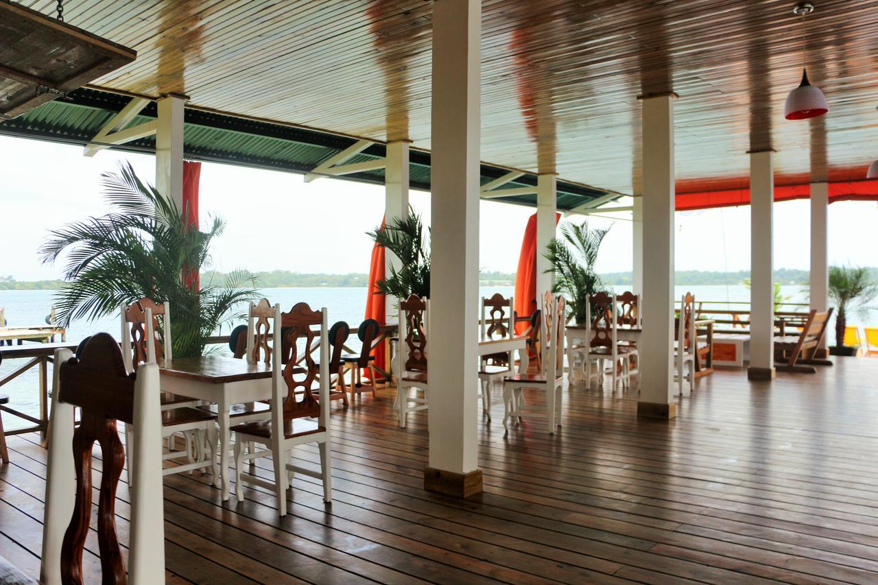Hostel Mamallena Bocas Del Toro (Adults Only) ภายนอก รูปภาพ
