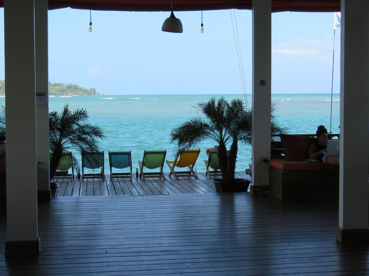 Hostel Mamallena Bocas Del Toro (Adults Only) ภายนอก รูปภาพ