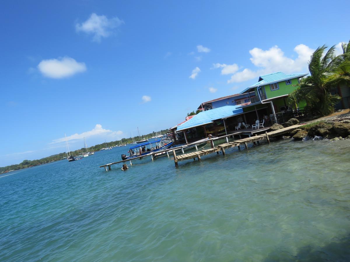 Hostel Mamallena Bocas Del Toro (Adults Only) ภายนอก รูปภาพ