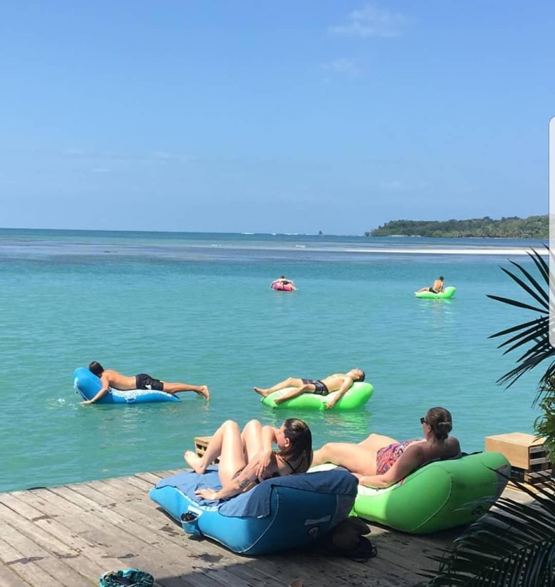Hostel Mamallena Bocas Del Toro (Adults Only) ภายนอก รูปภาพ
